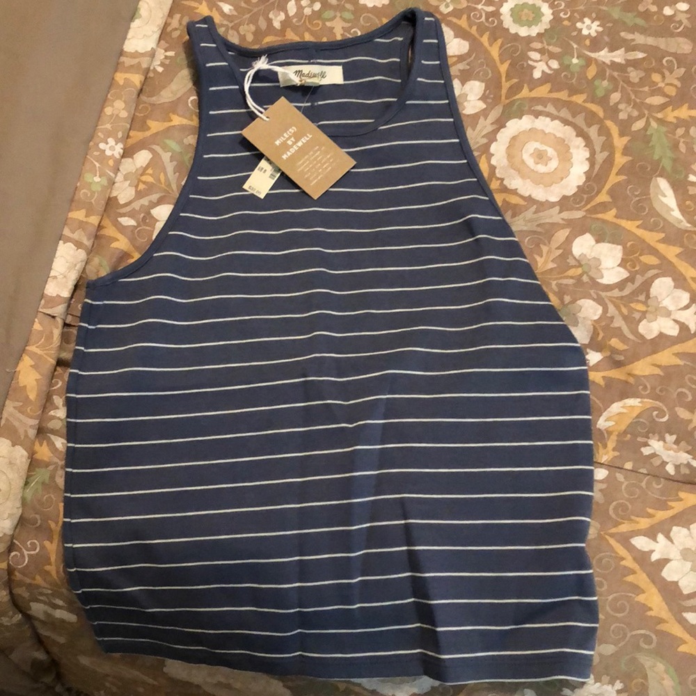 Crop tank top